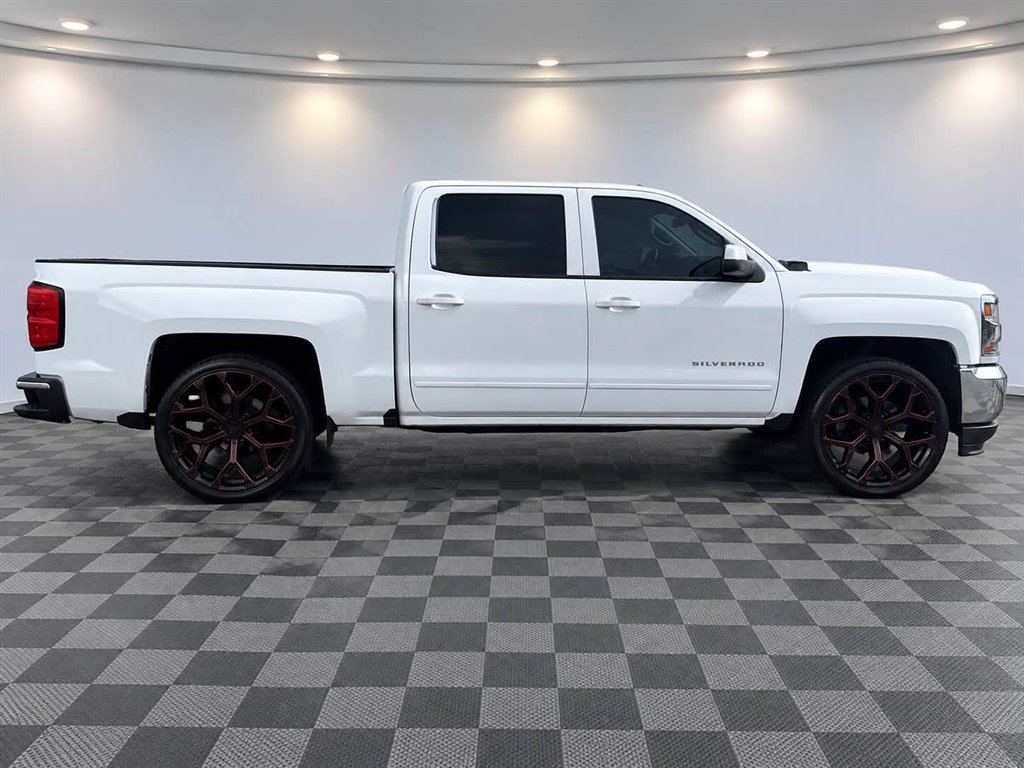 Chevrolet Silverado photo 4