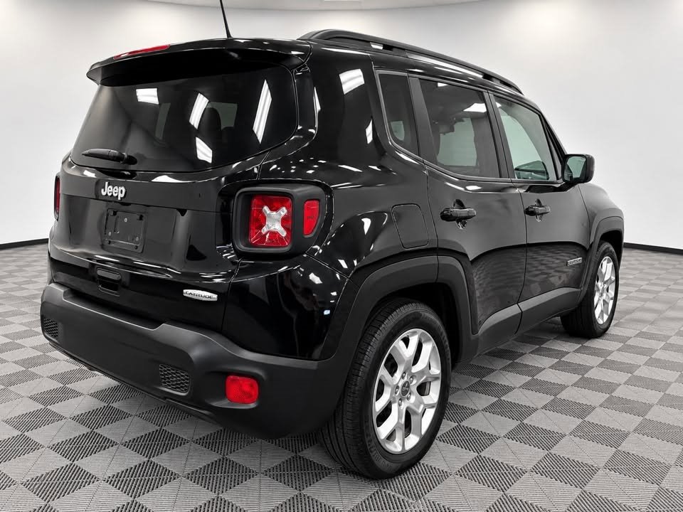Jeep Renegade photo 7