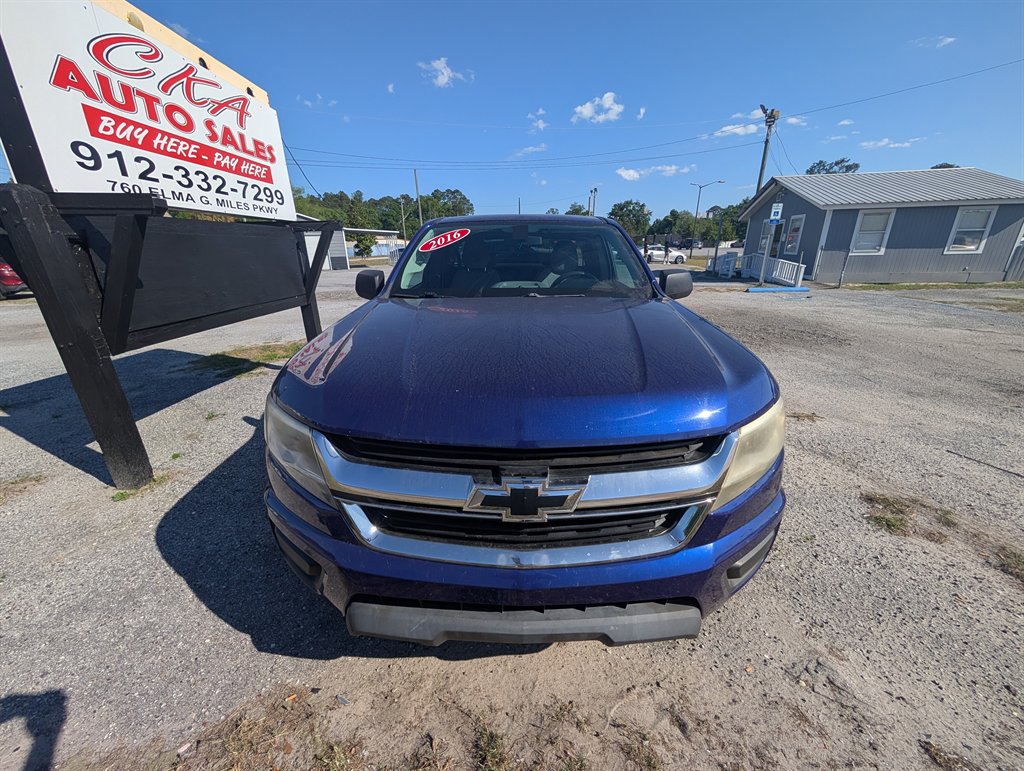 Chevrolet Colorado photo 3