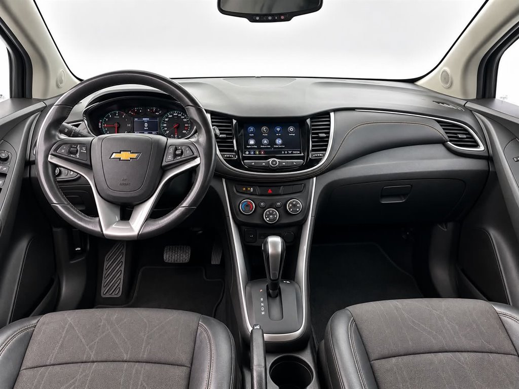 Chevrolet Trax photo 3