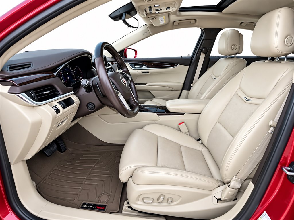 Cadillac XTS photo 3