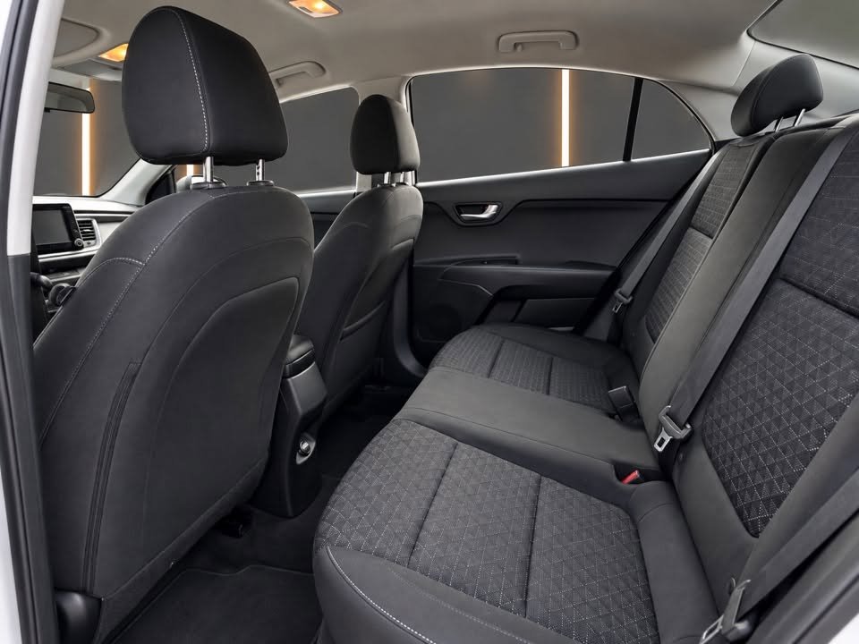 Kia Rio photo 3